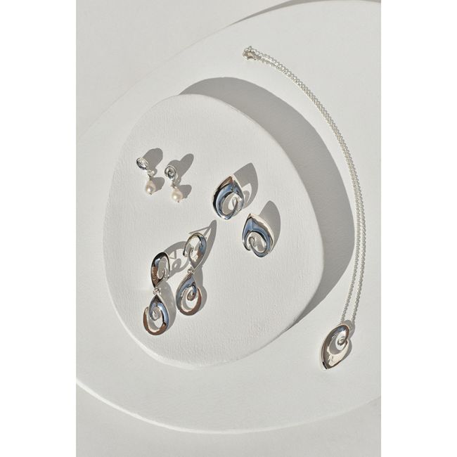 LA Phil x Leigh Miller Pearl Drop Earring